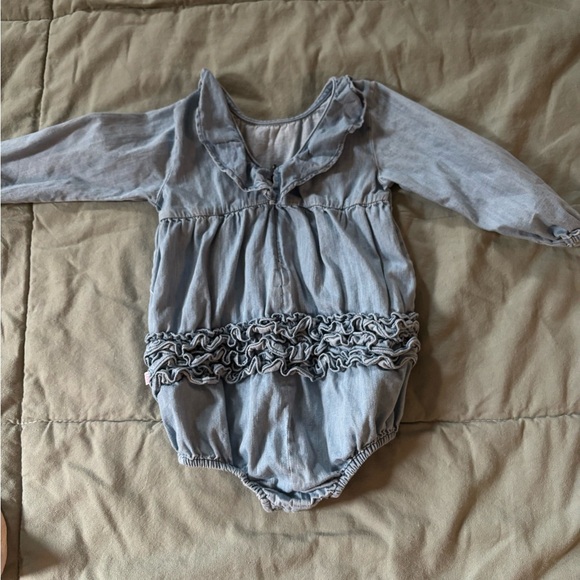 Two toddler Rompers. - Picture 3 of 5